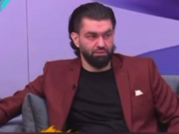 "Güzgüyə baxın, görün ki, nə gündəsiniz?"