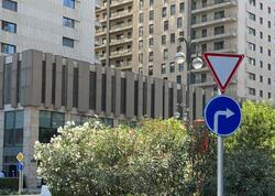 Bakıxanovda yol nişanları sürücüləri çaşdırdı: AYNA-dan AÇIQLAMA