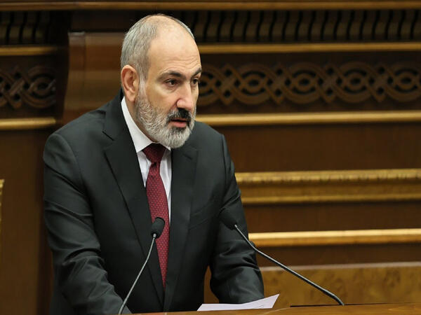 "Putin məni təbrik etmədi" - Paşinyan