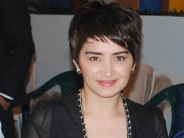 Fədayə 35 il sonra Laçında - Hönkür-hönkür AĞLADI - <span class="color_red">VİDEO</span>