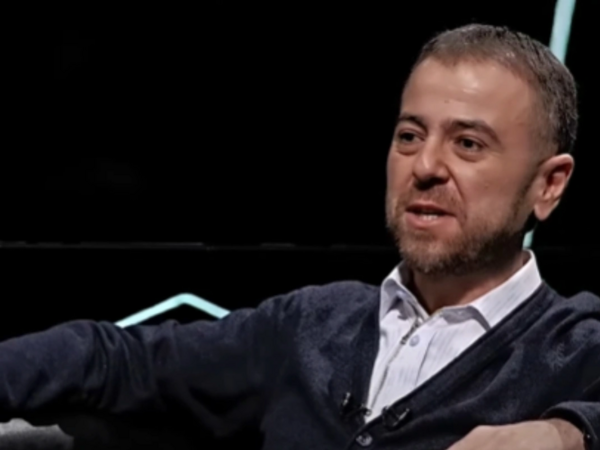Azərin yerinə o aparıcılıq edəcək