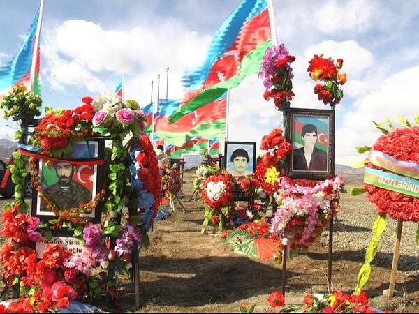 Bu gün Xocalıda soyqırım şəhidləri yad olundu - FOTO