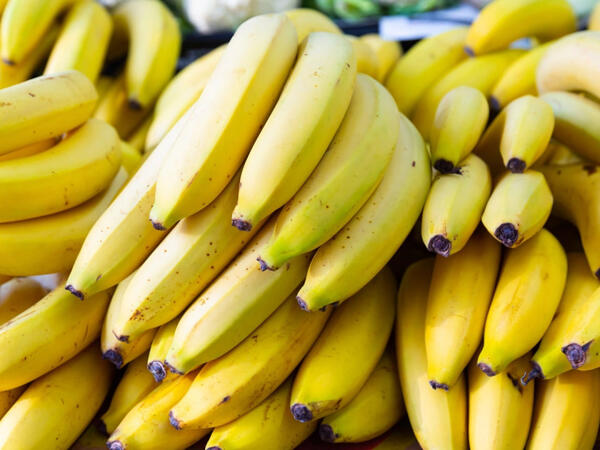 14 santimetrdən kiçik bananların ölkəyə girişi qadağan edildi