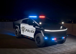 Las-Veqas polisinə 10 Tesla Cybertruck hədiyyə etdi