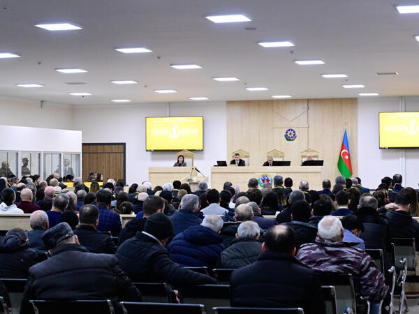 Harutyunyan Gəncənin bombalanması barədə məlumatı Ermənistan silahlı qüvvələrinin baş qərargah rəisindən aldığını bildirib