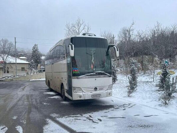 Bəzi rayonlara avtobusların hərəkəti dayandırıldı