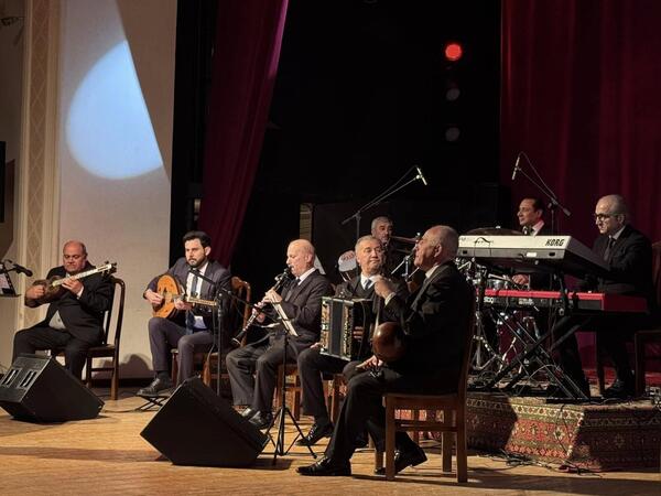 Unudulmaz ustad xanəndə Əlibaba Məmmədovun xatirəsinə həsr olunmuş konsert keçirilib – FOTO