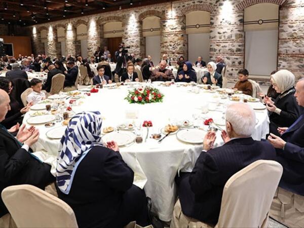 Ərdoğanın ilk iftarı - <span class="color_red">FOTO</span>