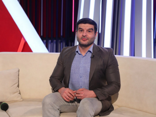 Psixoloqdan yeniyetmələrlə bağlı xəbərdarlıq: Bu halda narkoman olurlar