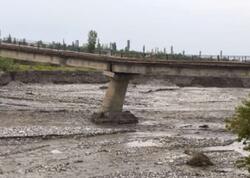 Qubada körpü çökdü, 30-dan çox kəndin yolu bağlandı - <span class="color_red">FOTO</span>