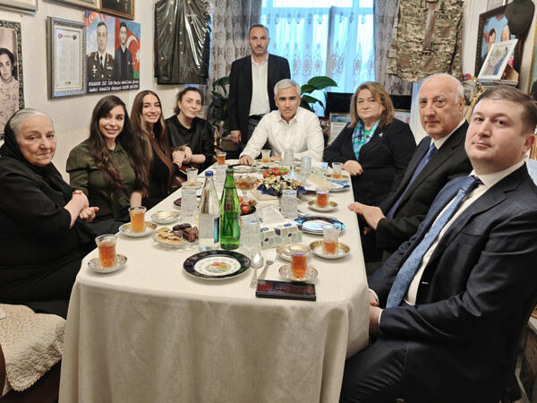 Leyla Əliyeva və Arzu Əliyeva Polad Həşimovun evində olublar - <span class="color_red">FOTO</span>