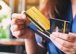 Kartda pul saxlamaq artıq risklidir - Bank işçisi hər şeyi danışdı