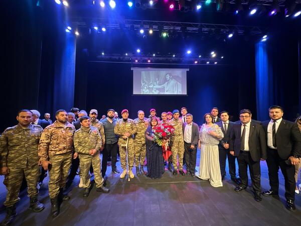 &quot;Gəncə və gəncəlilər&quot; layihəsində Rövşən Behcət yad edilib - FOTO