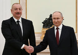 Putin: Ölkələrimizin vətəndaşları nasist işğalçıları üzərində qələbəni yaxınlaşdıranları lazımınca qiymətləndirirlər