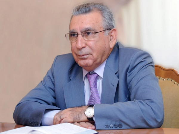 Ramiz Mehdiyev 8 milyona villasını satır? - Özü AÇIQLADI
