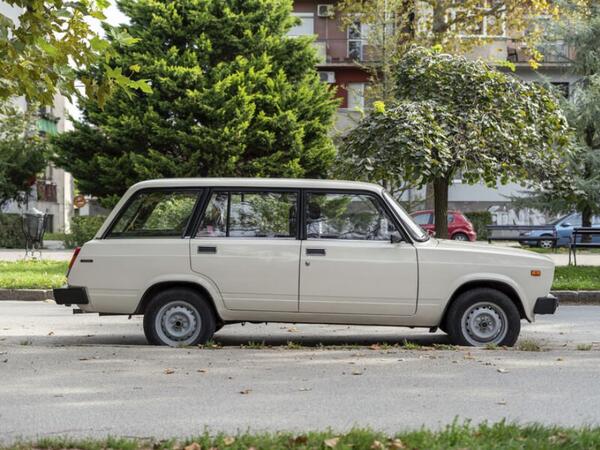 600 minə “04” SATILIR - <span class="color_red">FOTO</span>