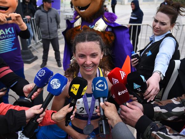 Ukraynalı Nataliya Semyonoviç üçüncü dəfə Bakı marafonunun qalibi oldu