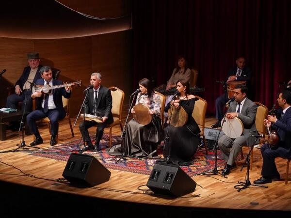“Muğam mühazirələri”nin “Zabul segah” a həsr olunan konserti keçirildi - FOTO