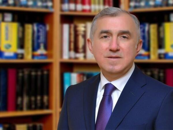 İqtisadiyyat nazirinin müavini vəzifəsindən azad olundu