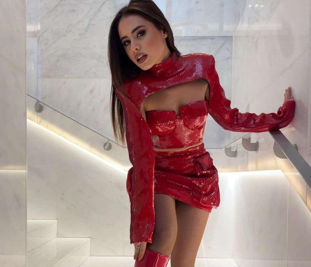 "Heç vecimə də deyilsiniz"