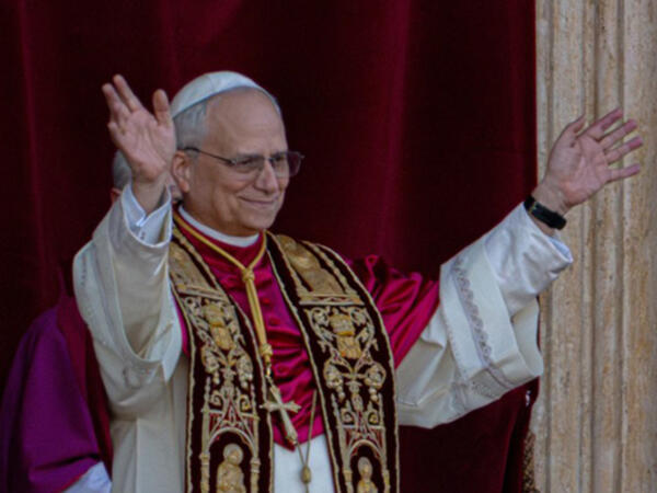 Papa Ukrayna və Yaxın Şərqdə sülhə çağırdı