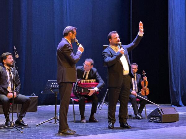 Gəncə Dövlət Filarmoniyasinda Xalq artisti Samir Cəfərovun solo konserti baş tutub - <span class="color_red">FOTO</span>