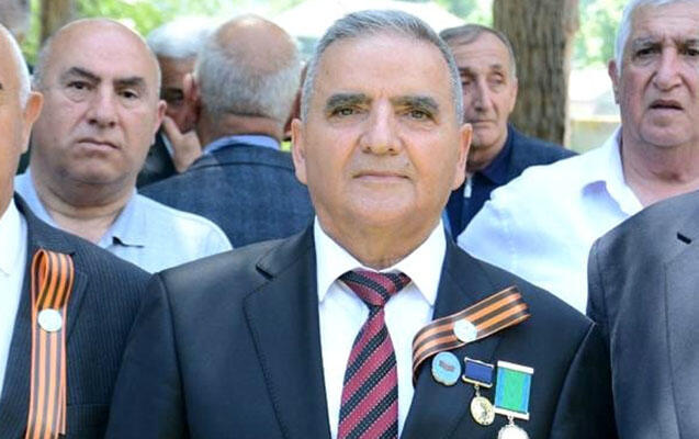 Yeni sədr də “Georgi lenti” taxıbmış... -