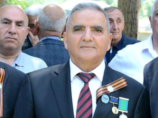 Yeni sədr də “Georgi lenti” taxıbmış... - <span class="color_red">FOTO</span>