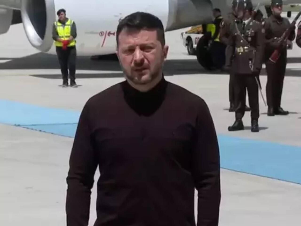Tarixi görüş BAŞLADI -