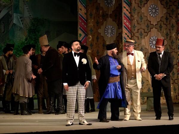 Akademik Opera və Balet Teatrı “O olmasın, bu olsun” tamaşasını təqdim etdi - <span class="color_red">FOTO</span>
