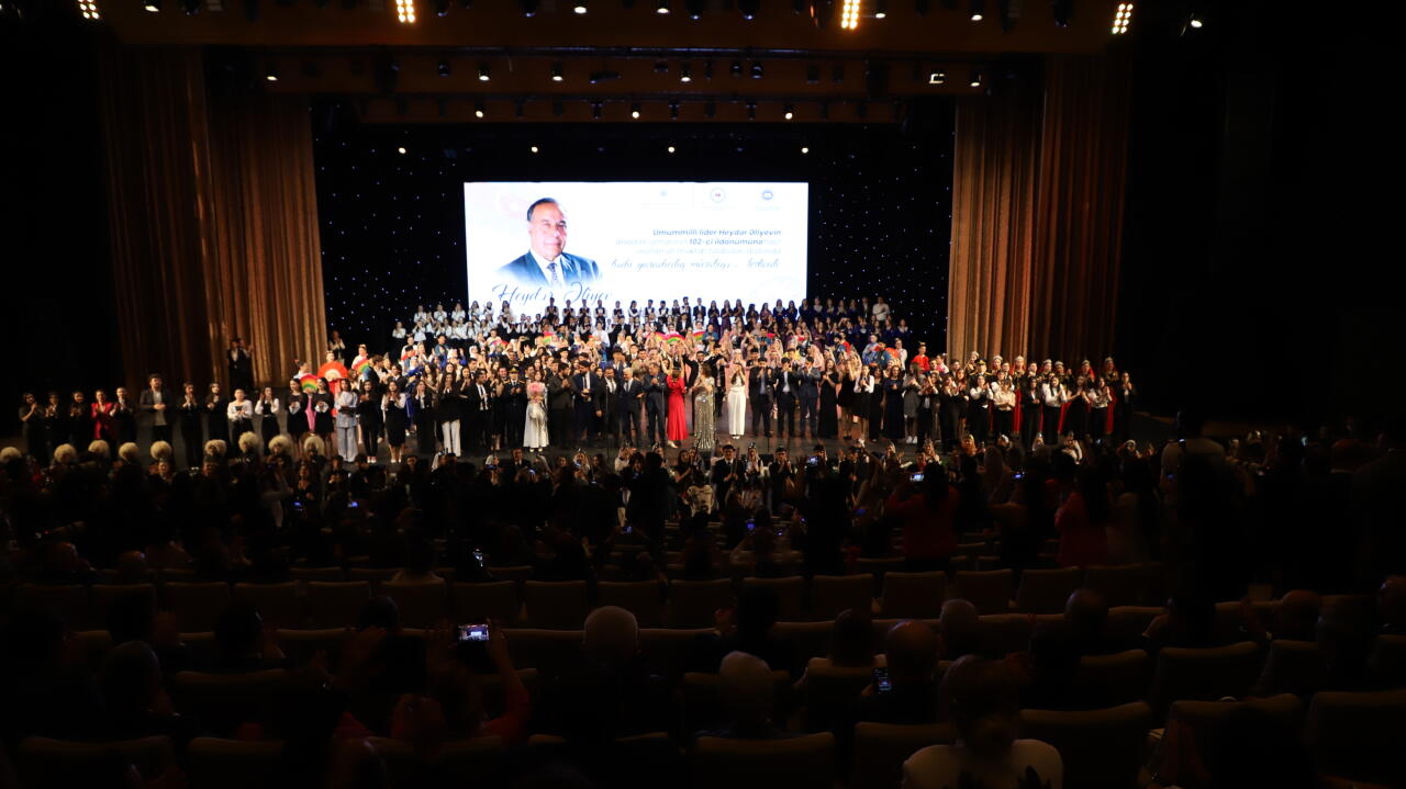 Heydər Əliyevin anadan olmasının 102-ci ildönümünə həsr olunan bədii yaradıcılıq müsabiqə-festivalının yekun konserti keçirilib