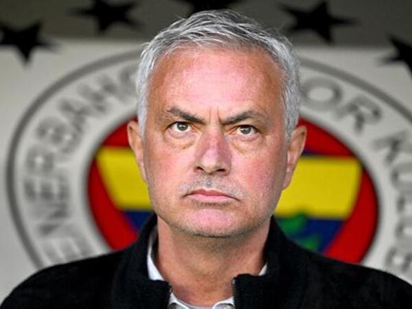 İngiltərə nəhəngi Mourinyonu istəyir - 1 nömrəli namizəddir