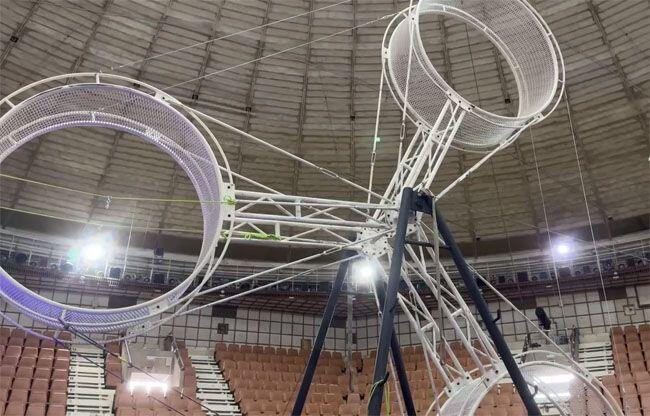 Sirkdə FACİƏ: Gənc gimnast həlak oldu -