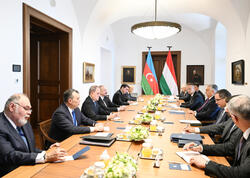 Budapeştdə İlham Əliyevin Macarıstanın Baş naziri ilə geniş tərkibdə görüşü olub - <span class="color_red">VİDEO - FOTO</span>