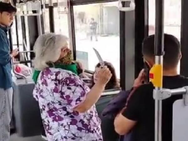 Bakıda qadın avtobusda DƏHŞƏT SAÇDI: əlində bıçaqla... - <span class="color_red">VİDEO</span>