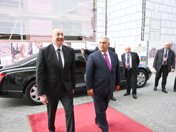 Budapeştdə İlham Əliyevin Macarıstanın Baş naziri ilə məhdud tərkibdə görüşü olub - FOTO