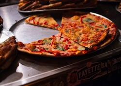 2 pizzaya 1 milyon dollar ödədi - FOTO