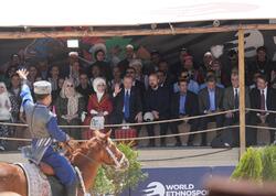 Ərdoğan və xanımı Azərbaycan nümayəndə heyətinin çıxışını izlədilər - <span class="color_red">FOTO</span>