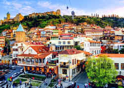 Tiflisin mərkəzində ATIŞMA