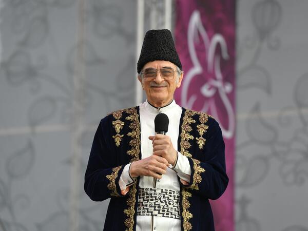 “Xarıbülbül” Beynəlxalq Musiqi Festivalında Polad Bülbüloğlunun konserti olub - <span class="color_red">FOTOlar</span>