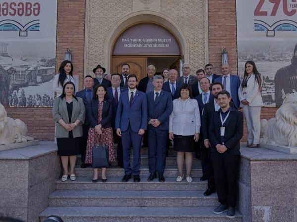 Qırmızı Qəsəbədə “Qurtuluş və Nicat Günü”nə həsr olunan sərgi keçirilib - FOTO