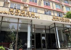 Fərid Xəzər Universitetinə bıçaqla giribmiş - DETALLAR