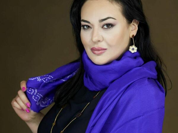 Azərbaycanın ilk rəsmi &quot;Gözəllik kraliçası&quot; 29 İL SONRA: Monika Belluççi sandılar - <span class="color_red">VİDEO</span>