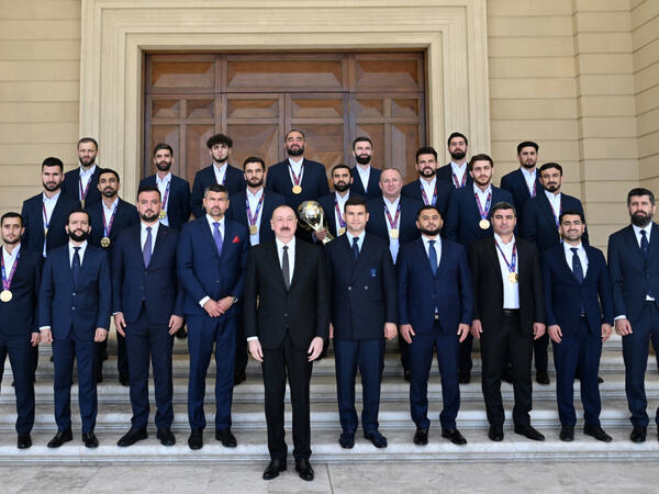 Prezident minifutbol üzrə milli komandamızın üzvlərini qəbul etdi
