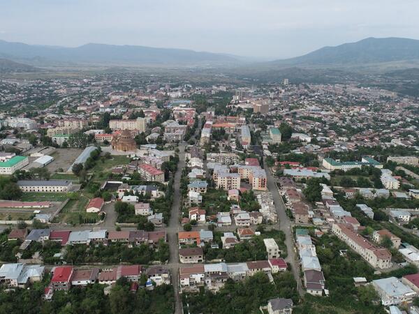 Xankəndi, Xocalı və Ağdərədə qanunsuz tikililər sökülür - RƏSMİ