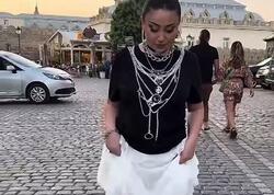 Damlanın ayaqqabılarını lağa qoydular - <span class="color_red">VİDEO</span>