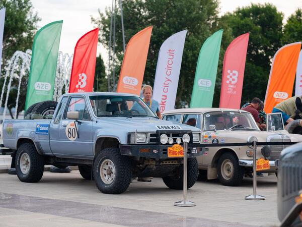 Əfsanəvi “Peking to Paris Motors Challenge” avtomobil yarışı yenidən Azərbaycandan keçir - FOTO