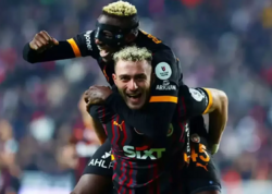 30 milyonluq ayrılıq - Üç mövsümlük mübarizə bitdi