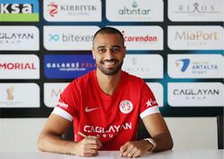 İsrailli futbolçu Türkiyə klubuna transfer oldu - Mübahisə yarandı