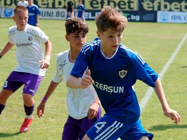 &quot;Qarabağ&quot; Bolqarıstanda keçirilən beynəlxalq turnirin qalibi oldu